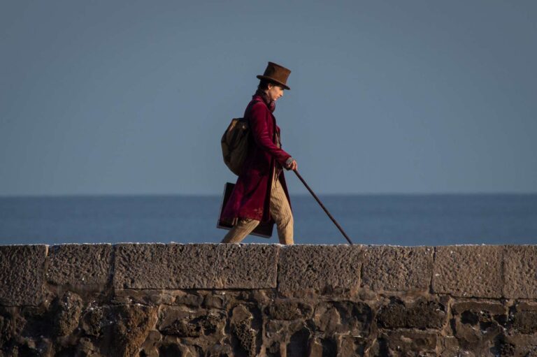 Timothee Chalamet est Willy Wonka dans la nouvelle bande-annonce du film