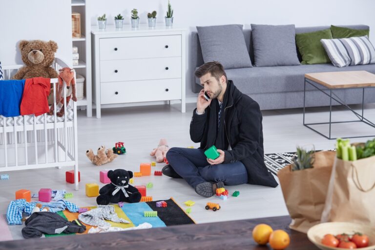 Les nouveaux pères sont confrontés à des obstacles relationnels plus importants que les nouveaux pères, selon une étude