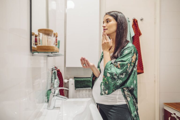 Soins de la peau sans danger pour la grossesse : choix des experts