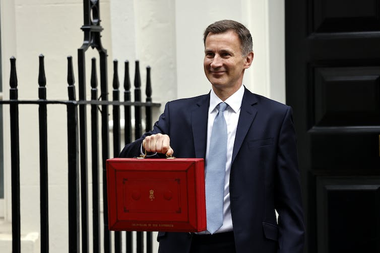 Le chancelier britannique Jeremy Hunt est sur le point de présenter son budget du printemps 2023.