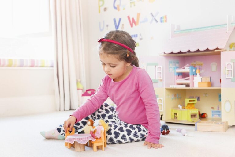 Pourquoi jouer seul est important pour les enfants