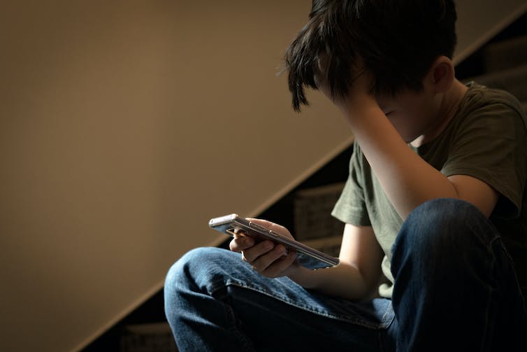 Un guide pour les parents sur les conversations sur la « sextorsion »