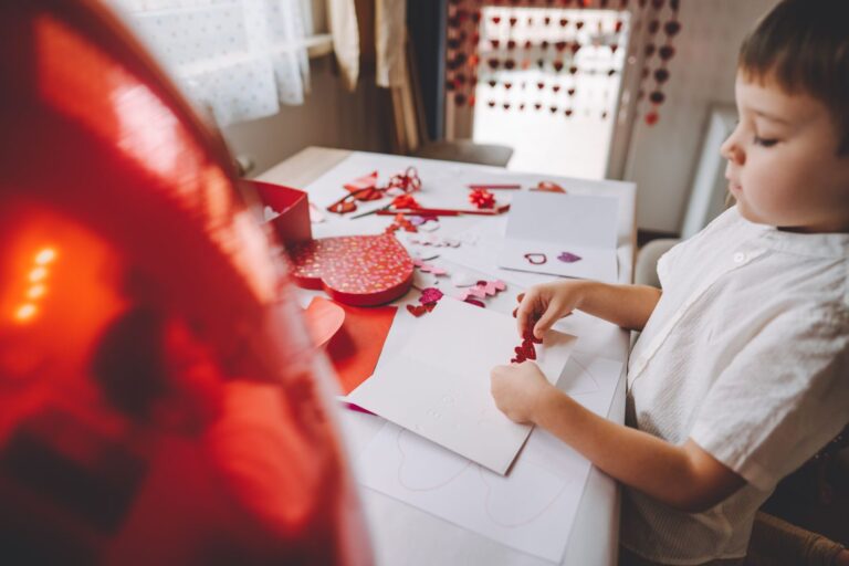 Cartes de Saint-Valentin à l&rsquo;école : à faire et à ne pas faire