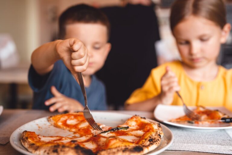 Mes enfants dînent avant 17 heures comme cette maman TikTok