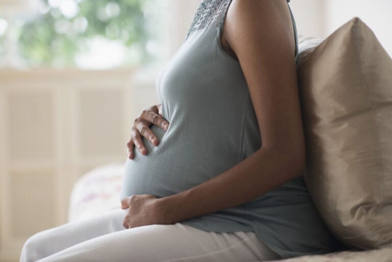 Cette maman a choisi la maternité de substitution pour sa santé mentale