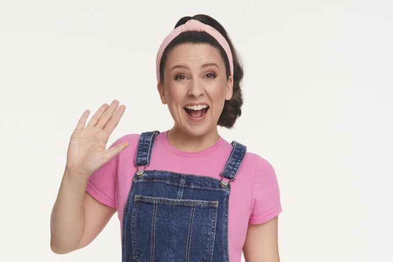 Mme Rachel a un livre pour enfants qui sortira cet automne
