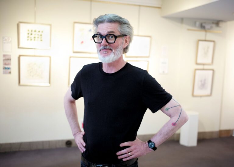Mo Willems publie un nouveau livre pour enfants, « Are You Small ? »
