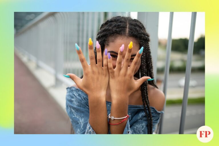 Devez-vous laisser votre préadolescente se faire faire des ongles pour la rentrée ?