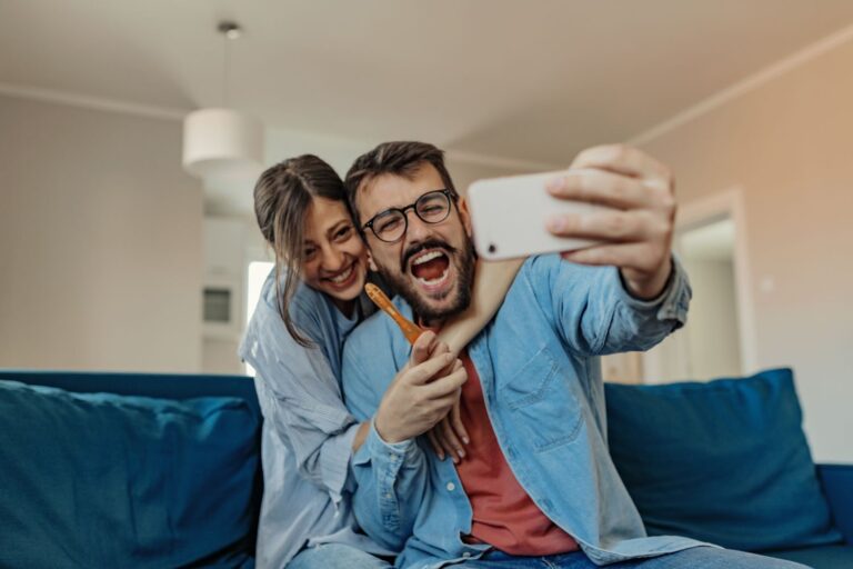 La tendance «Faites un test de grossesse avec moi» se développe en ligne