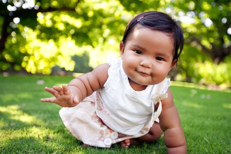 Les prénoms de bébé d'inspiration botanique les plus tendance que les parents adorent