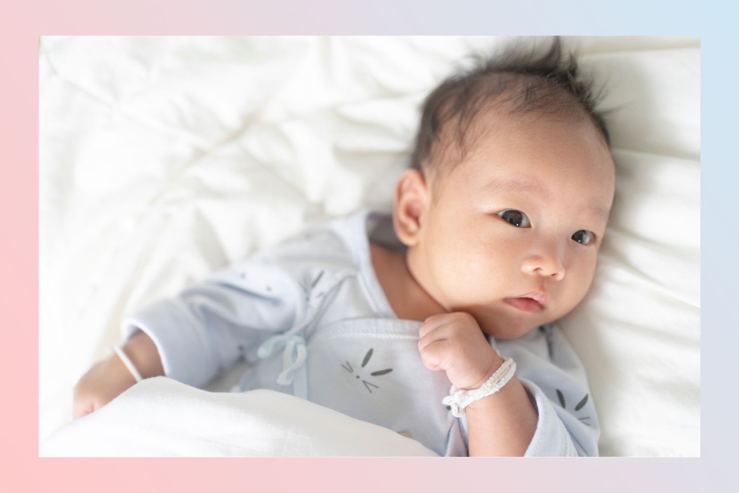 Les experts expliquent ce qui nous échappe à propos du « bébé FOMO »