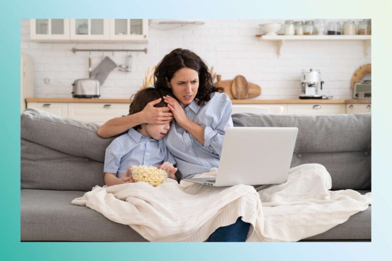 8 émissions de télévision pour les millennials que les enfants ne devraient pas regarder aujourd'hui