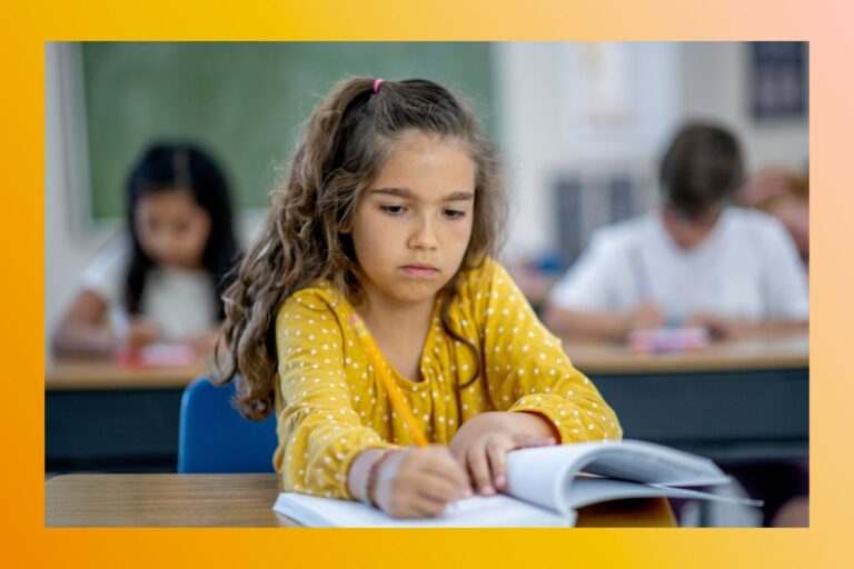 4 signes que votre enfant ne s'intègre pas à l'école