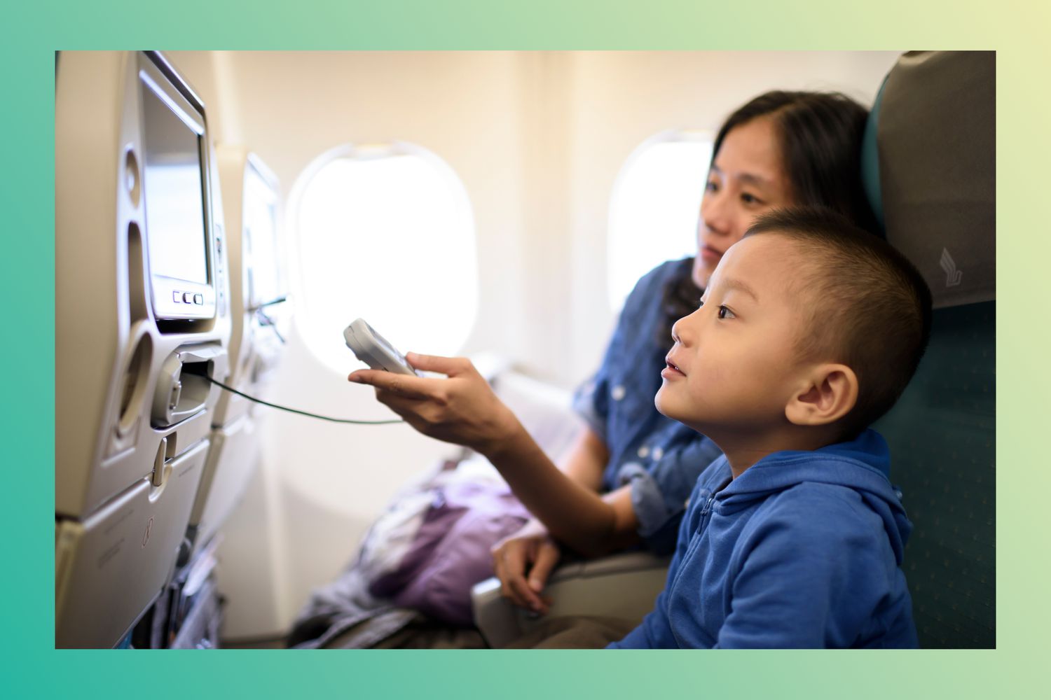 Les parents paient jusqu'à 100 $ et plus pour s'asseoir avec leurs enfants dans les avions