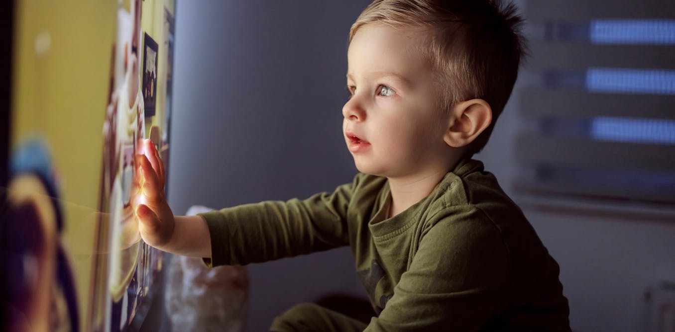 Le temps d'écran peut bénéficier ou nuire aux jeunes enfants - tout dépend du contenu et du contexte de ce qu'ils consomment