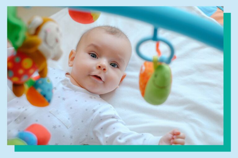 Certains des meilleurs noms de bébé du Royaume-Uni auront l'air familier aux parents américains