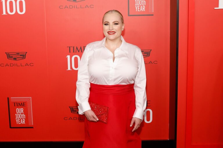 Meghan McCain accueille son troisième bébé et partage son nom