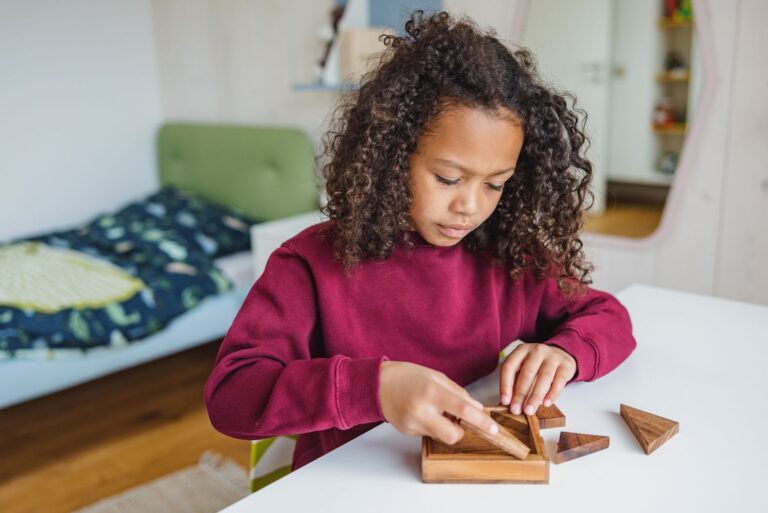 5 petites façons d’apprendre aux enfants à penser par eux-mêmes